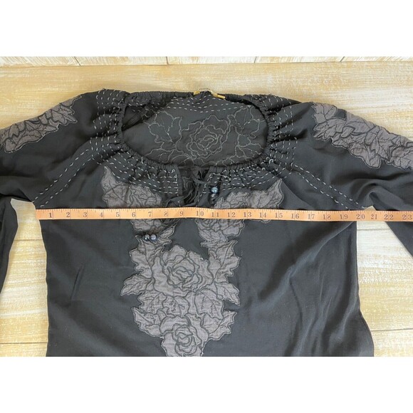 Monoreno Women's Black w/Gray Embroidered Tunic Boho Top Size Medium - Picture 6 of 8